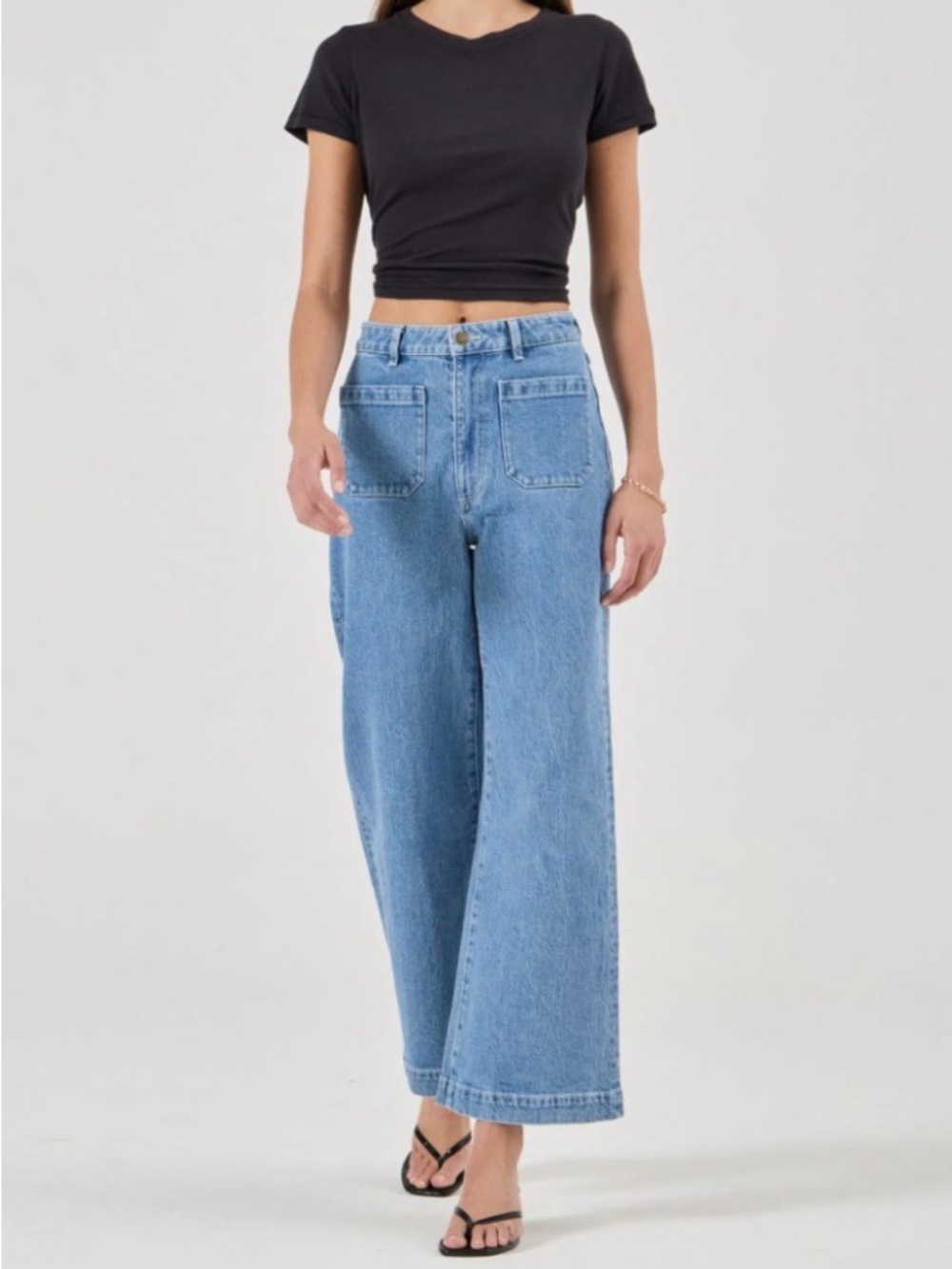 ROLLA'S Women's Light Blue Cropped Jeans